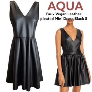 AQUA Women's Faux Leather Black A-line Mini Dress Deep V-neck Sleeve Less Small